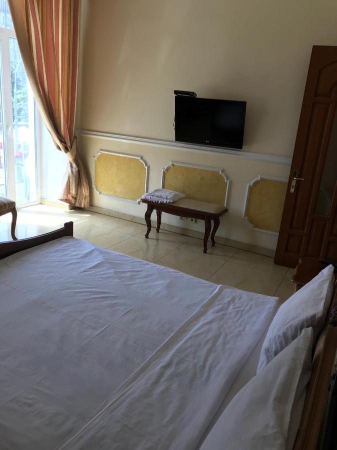 Beautiful Apartment In The Center Of วินนิตซา ภายนอก รูปภาพ