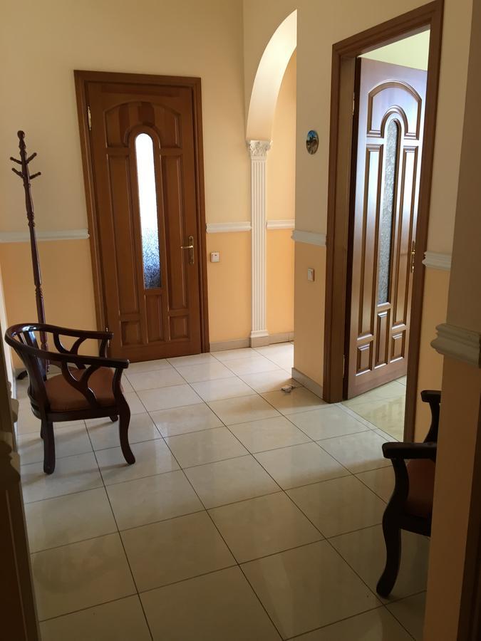 Beautiful Apartment In The Center Of วินนิตซา ภายนอก รูปภาพ